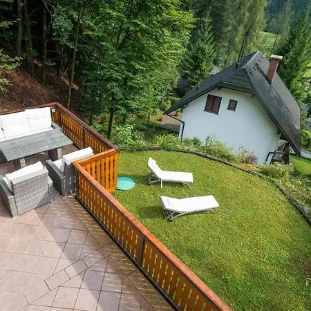 Mountain View House